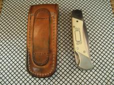 SCHRADE U.S.A. VINTAGE 705 SCRIMSHAW BEAR EXCELLENT LOCK BACK FOLDING POCKET KNIFE & SCHRADE SHEATH