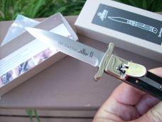 Hubertus Guardian Knife Solingen, Germany Very Rare Green Bone Swing Guard UNUSED W/Box