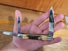 Winchester 1996 NKCA Club Knife, Stag Split Back 3 Blade Whittler, Pattern# 350101