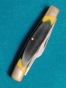 VINTAGE GREEN CAMILLUS REMINGTON 9501 UMC USA  STOCKMAN FOLDING JACK PEN POCKET KNIFE KNIVES OLD