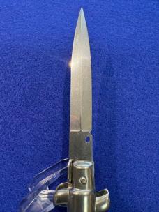 9” Frank B Swivel Bolster Stiletto
