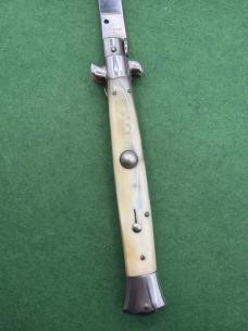11” Vintage White Horn Rostfrei 7 Swivel Transitional Stiletto