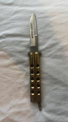 Lot of Hubertus, RIZZUTO, A.G.A., AKC, Virginia inox, Golden Dragon,