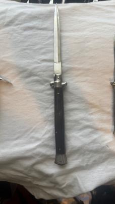 Lot of Hubertus, RIZZUTO, A.G.A., AKC, Virginia inox, Golden Dragon,
