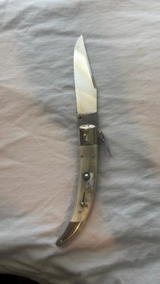 Lot of Hubertus, RIZZUTO, A.G.A., AKC, Virginia inox, Golden Dragon,