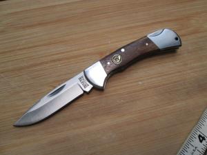 DULUTH Trading Wood Handle BEAVER Shield Lockback Knife 