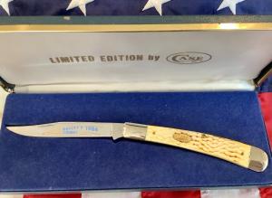 1986 Case xx Mdl W6151 SS Trapper w Toasted Bone Handles amp 