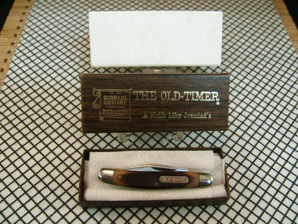 SCHRADE N.Y. OLD TIMER 108OT JR. STOCKMAN VINTAGE U.S.A. NOS 1095 CARBON STEEL BLADES POCKET KNIFE SCHRADE N.Y. OLD TIMER 108OT JR. STOCKMAN VINTAGE U.S.A. NOS 1095 CARBON STEEL BLADES POCKET KNIFE
