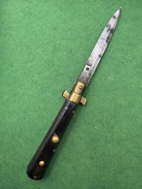 7.5” Frosolone Stiletto 7.5” Frosolone Stiletto