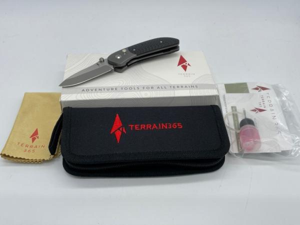 TERRAIN 365 USA P38 D/A Carbon Fiber Liner Lock EDC Automatic w/ OMP Box TERRAIN 365 USA P38 D/A Carbon Fiber Liner Lock EDC Automatic w/ OMP Box