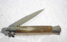NEW FRANK BELTRAME 9" BEAUTIFUL HONEY HORN SCALES BAYONET BLADE ITALIAN STILETTO MANIAGO ITALY
