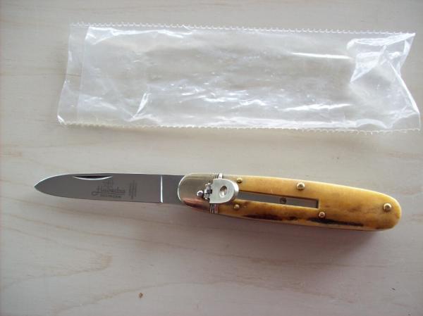 Vintage Hubertus Knife 09 Cigar Solingen Old Ritter Factory Gen. Stag/Antler UNUSED! Vintage Hubertus Knife 09 Cigar Solingen Old Ritter Factory Gen. Stag/Antler UNUSED!