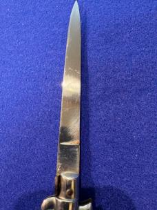 28cm Transitional D Stamp Swivel Bolster