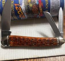 NORTHFIELD WHARNCLIFF WHITTLER WITH BEAVER PIN UP BUTTON