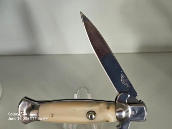MEDTAH RUSSIAN SWITCHBLADE MEDTAH RUSSIAN SWITCHBLADE