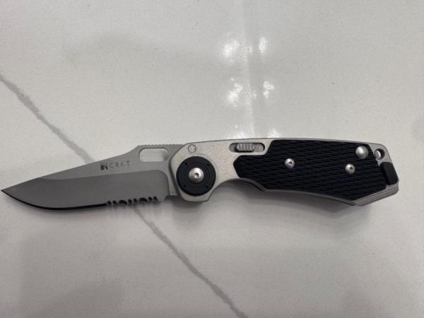 CRKT G.W. Hawk D.O.G. (Manual)