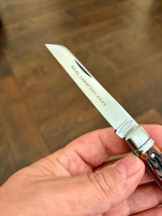 Waynorth 93 Chestnut Flat Cap Jigged Bone Real Lambfoot Knife