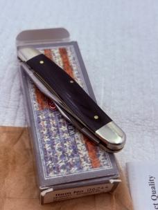 Case 2012 USA 8 Dot Hard To Find Muskrat 06244 Black G-10 Handles 