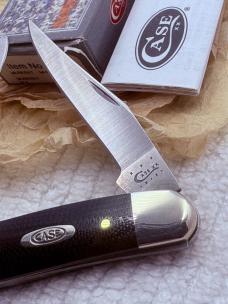Case 2012 USA 8 Dot Hard To Find Muskrat 06244 Black G-10 Handles 