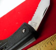 SCHRADE IRELAND 4" LOCK BACK RUBBER GRIPS PART SERRATED AS FOUND MINT UNUSED 