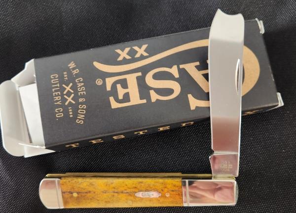 2024 Case Antique Bone Smooth Razor 61005RAZ SS Fluted 2024 Case Antique Bone Smooth Razor 61005RAZ SS Fluted