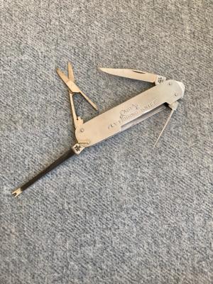 CASE XX STAINLESS USA quotTRANSITIONquot Fly Fishing Knife