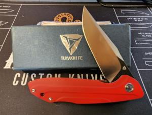 Tuyaknife Bruiser