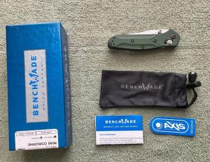 BENCHMADE 945 Green Aluminum Handle Mini Osborne Plain S30V Blade Knife NIB