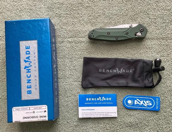 BENCHMADE 945 Green Aluminum Handle Mini Osborne Plain S30V Blade Knife NIB