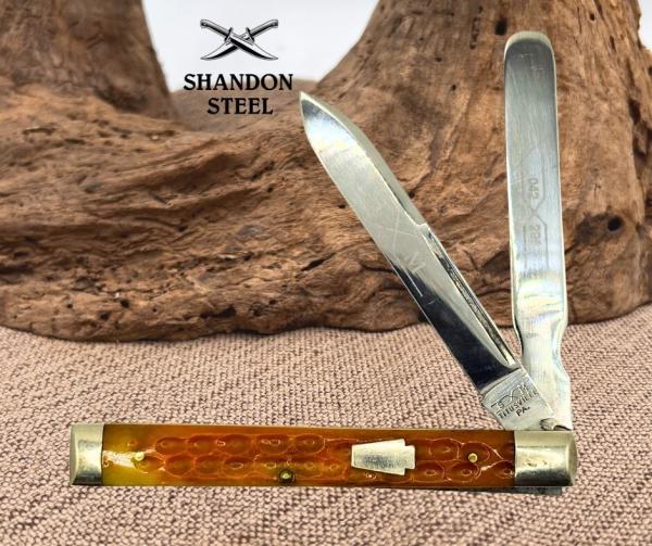 Schatt & Morgan Queen Cut Co #042296 Doctors Knife 1994 Red Bone Scales USA (11)