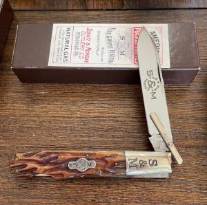 Schatt amp Morgan Swing guard lockback honey brown wormed groove