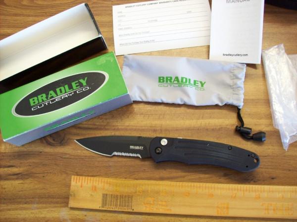 Rare Bradley Cutlery Large Alias 1 Automatic W/Safety # 17900SBK S30V UNUSED W/Box Papers Pouch!