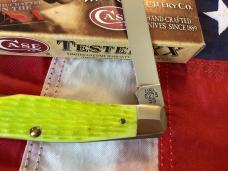 Case xx 2000 Moose Knife (MDL# 6275) w/ Brilliant Lime Green Bone Handles -NOS in Orig 