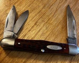 CASE XX WHITTLER WITh quotCHERRY RED BONE HANDLESquotMINTY