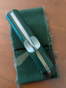 NOS MCM ITALY MADE FLUSH BUTTON AUTOMATIC KNIFE 