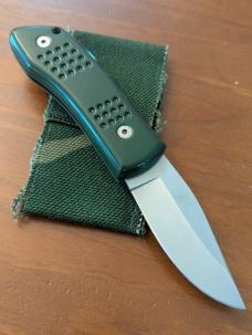 NOS MCM ITALY MADE FLUSH BUTTON AUTOMATIC KNIFE 