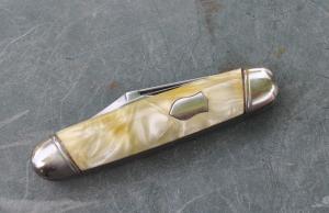 Hammer Brand USA 1936-55 2 Blade Mint Mirror Polish Cracked Ice Grooved Slant Bolsters