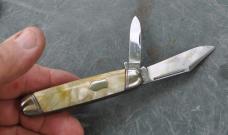 Hammer Brand USA 1936-55 2 Blade Mint Mirror Polish Cracked Ice Grooved Slant Bolsters