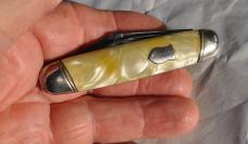 Hammer Brand USA 1936-55 2 Blade Mint Mirror Polish Cracked Ice Grooved Slant Bolsters