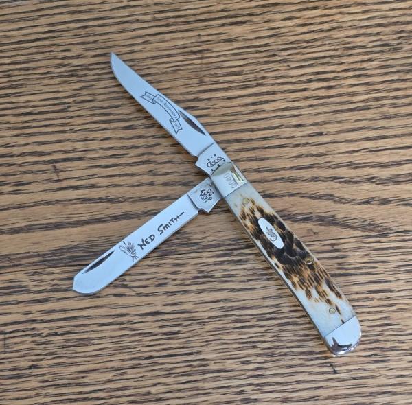 Case XX 6207 SS Trapper Ned Smith Center LE #0040 of 1275 w/Tin