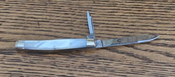 Fight'n Rooster Genuine Mother of Pearl Serpentine Jack Captain's Rooster 1 of 100   