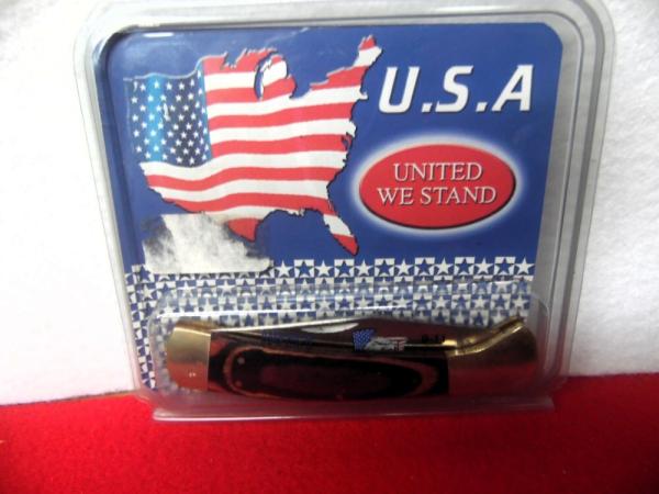 UNITED WE STAND 911 COMMEMORATIVE KNIFE IN BLISTER PACK NEVER OPENED 