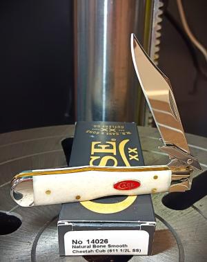 2026 Case XX Cheetah Cub Natural Bone Smooth
