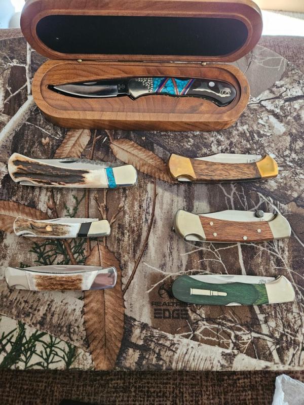 Seven Buck Knives 