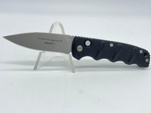 BOKER PLUS Taiwan AUS-8 Drop Point Automat Kalashnikov 74 (#16335) BOKER PLUS Taiwan AUS-8 Drop Point Automat Kalashnikov 74 (#16335)