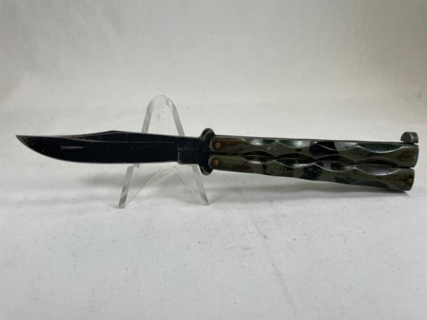 VALOR USA 536 Camo Butterfly Balisong 