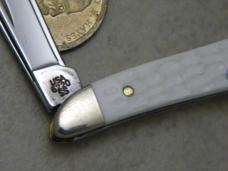 Case XX USA White 6220 Peanut Knife 2017