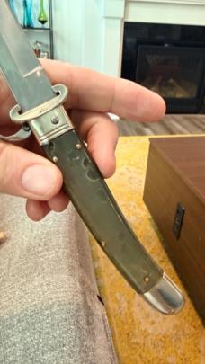 Rare Tonnerini Scarperia Pattern Shell Puller Switchblade