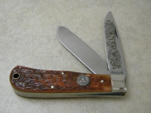 Camillus USA Bone 1988 NKCA Club Jumbo Trapper Knife