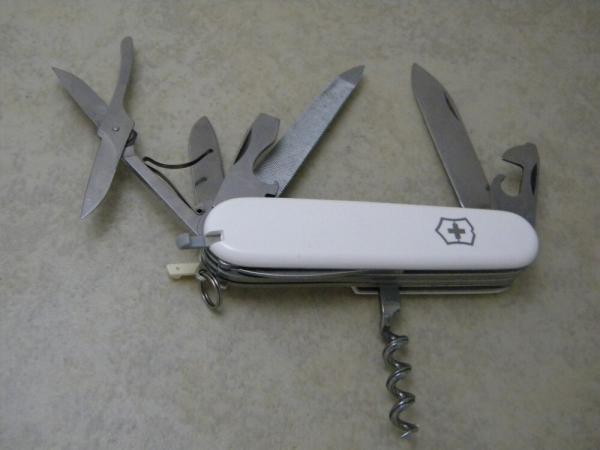 Victorinox Switzerland Rostfrei White Multi Tool Knife Victorinox Switzerland Rostfrei White Multi Tool Knife
